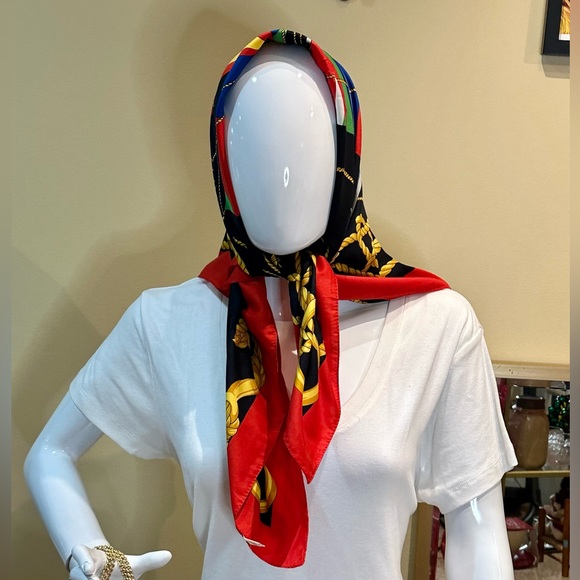 🌟HP🌟VTG Nautical Print Large Square Scarf 100% Polyester Made in Italy - Picture 4 of 7